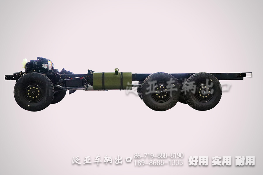 东风EQ245/EQ246三类底盘_7米2长可改装全驱底盘_东风6X6越野专用三类底盘